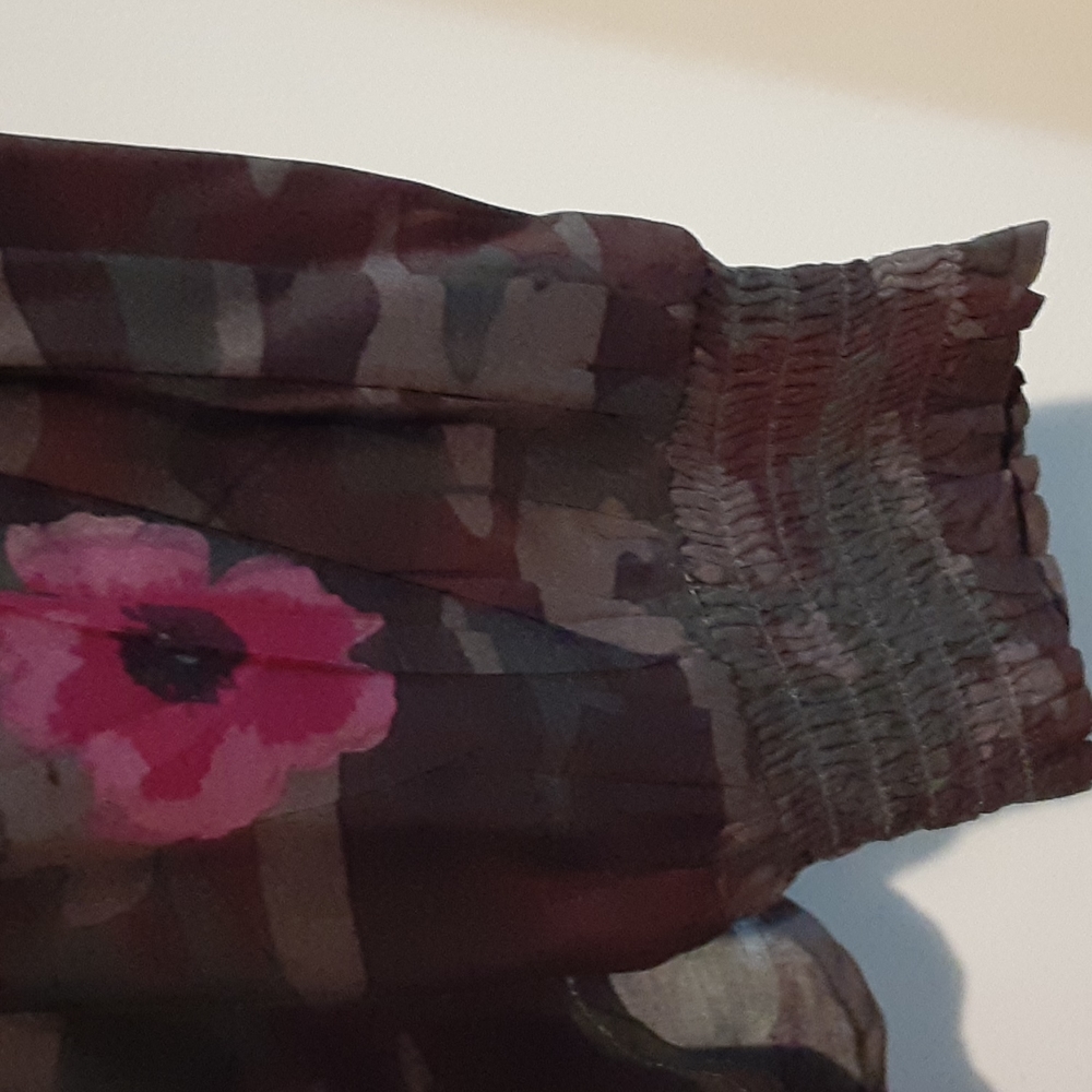 Blouse - Picture 2 of 4